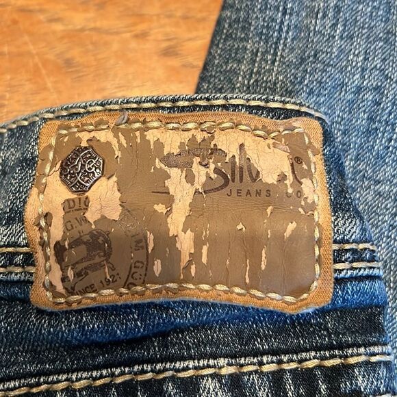 Silver Jeans Suki Mid Capri 29 - Picture 6 of 15